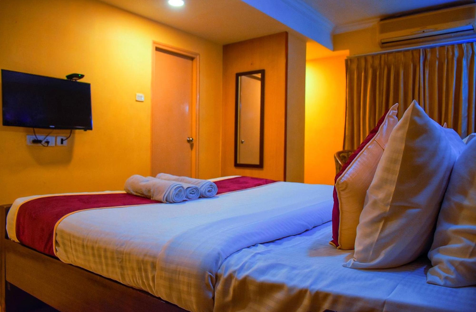 Naksha Tree Hotels - Mogappair Chennai Exterior foto